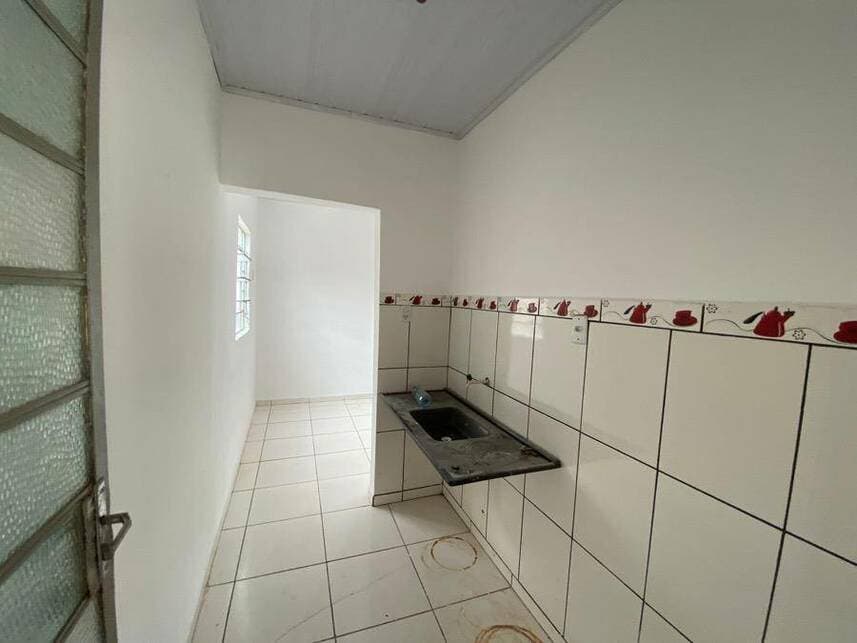 Foto 8 de 16: Casa em leilão em Cuiabá - MT — Casa à venda em leilão