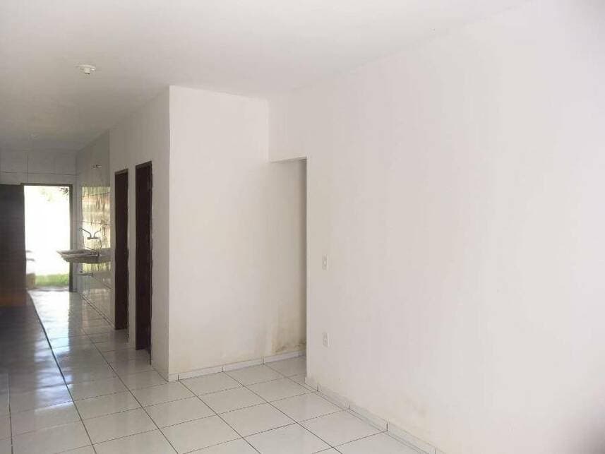 Foto 9 de 15: Casa em leilão em Horizonte - CE — Casa à venda em leilão