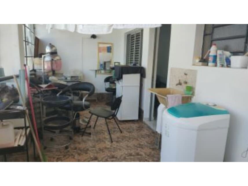 Foto 10 de 10: Casa em leilão em Guaratinguetá - SP — Casa e Terreno à venda em leilão