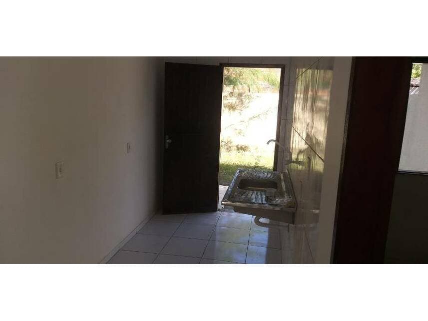 Foto 10 de 15: Casa em leilão em Horizonte - CE — Casa à venda em leilão