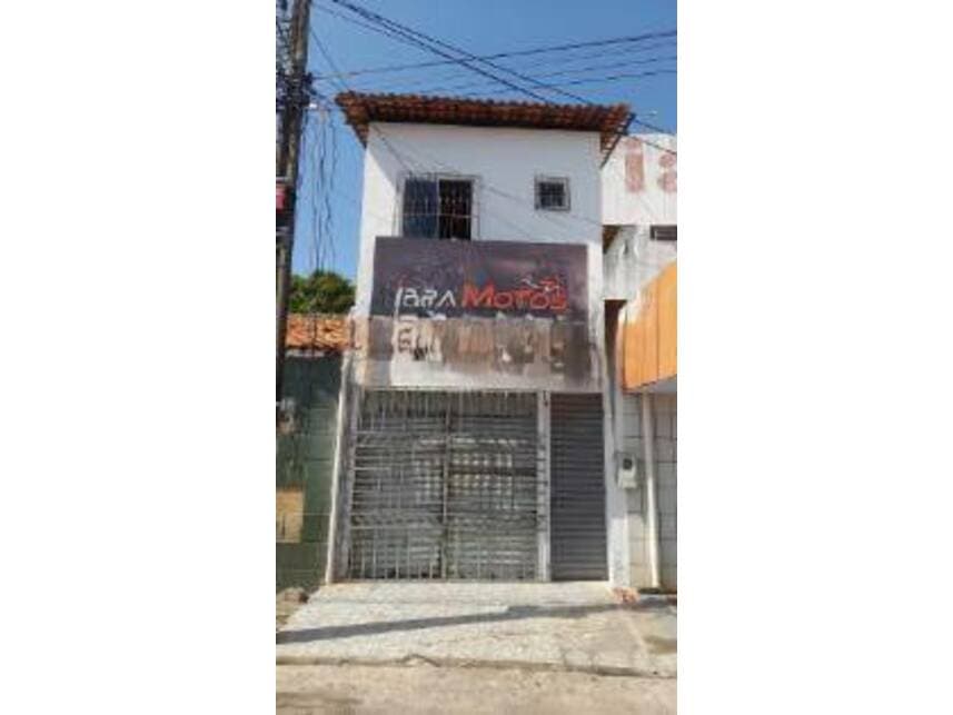 Casa em leilão em Caxias - MA — Casa à venda em leilão