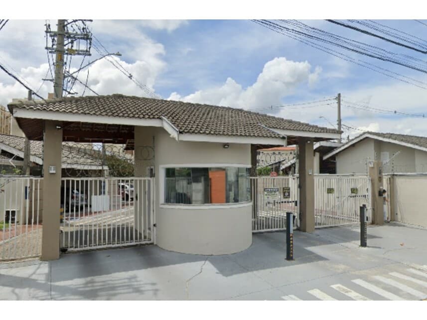 Foto 2 de 3: Casa em leilão em Taubaté - SP — Casa à venda em leilão