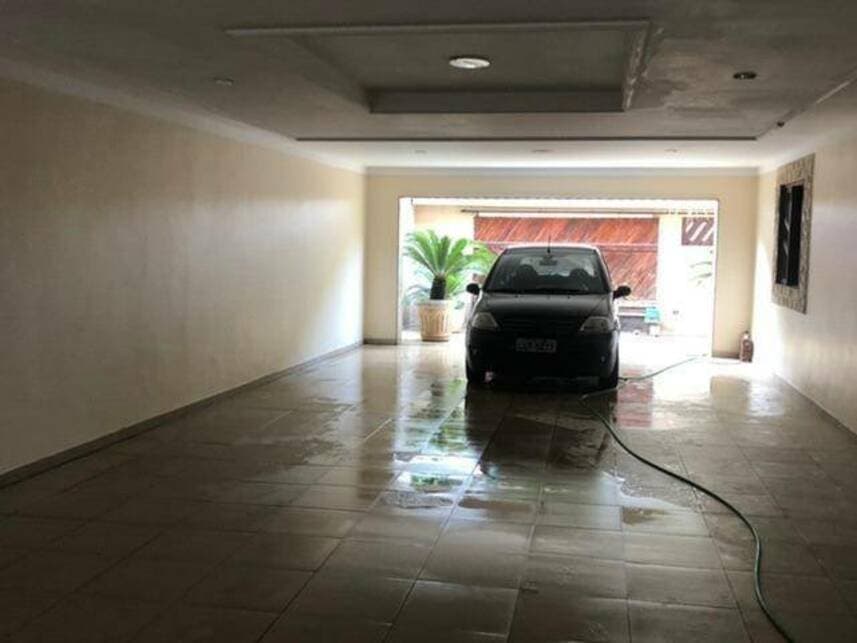 Foto 12 de 37: Casa em leilão em Magé - RJ — Casa à venda em leilão
