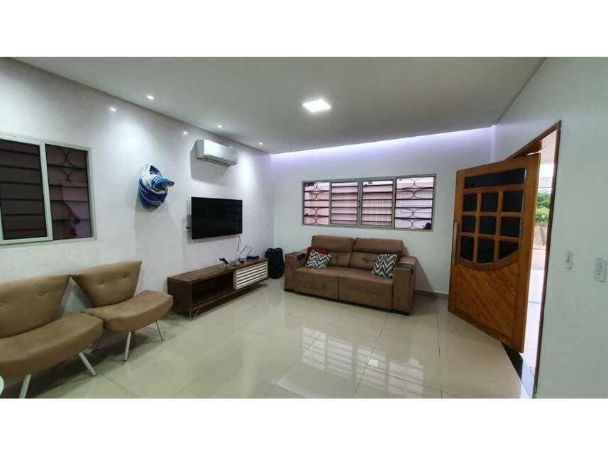Foto 3 de 15: Casa em leilão em Picos - PI — Casa à venda em leilão