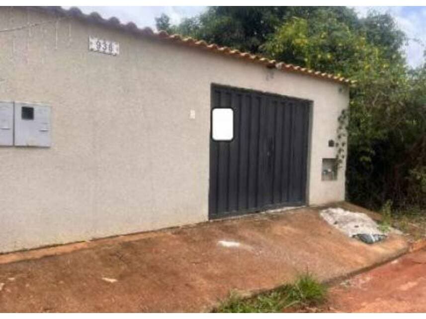 Foto 2 de 3: Casa em leilão em Mateus Leme - MG — Casa à venda em leilão