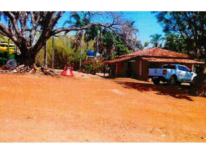 Foto 4 de 8: Area Rural em leilão em Mineiros - GO — Fazenda à venda em leilão
