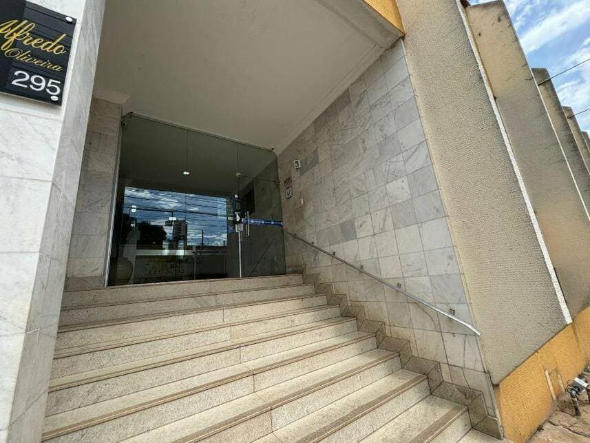 Foto 2 de 5: Apartamento em leilão em Cuiabá - MT — Apartamento à venda em leilão