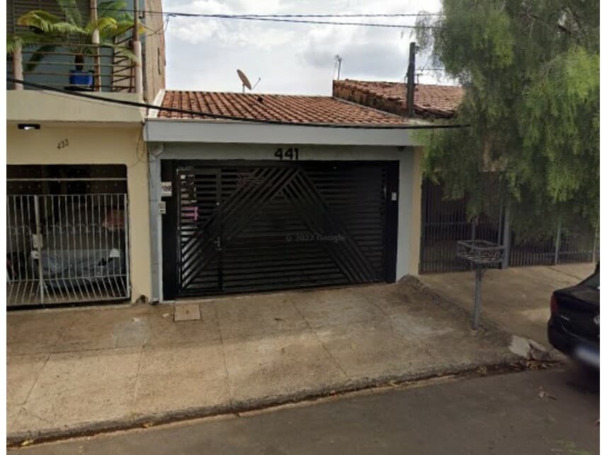 Casa em leilão em São Carlos - SP — Casa à venda em leilão