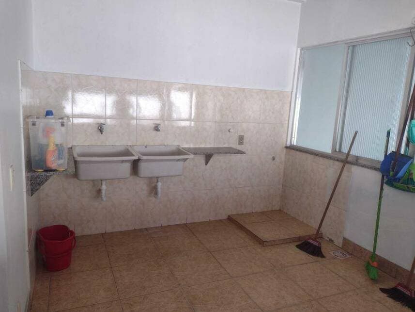 Foto 13 de 13: Casa em leilão em Nilópolis - RJ — Casa à venda em leilão