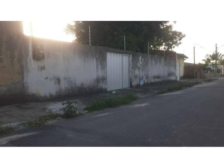 Foto 3 de 17: Casa em leilão em Horizonte - CE — Casa à venda em leilão