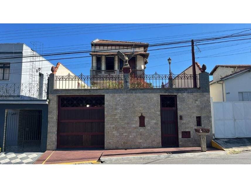 Foto 1 de 17: Casa em leilão em Lorena - SP — Casa à venda em leilão