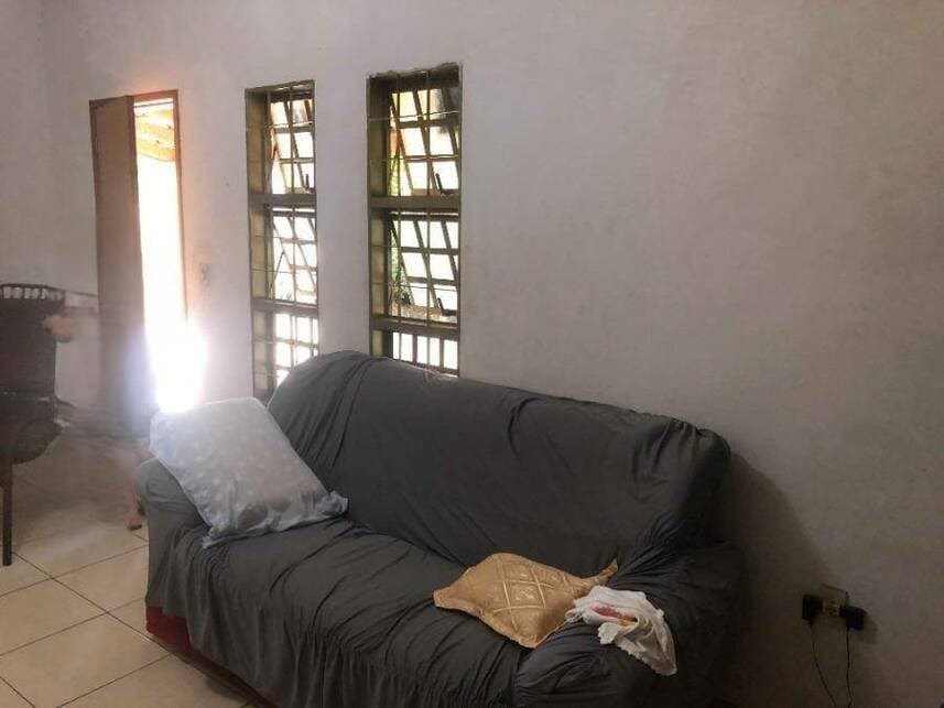 Foto 4 de 15: Casa em leilão em Palmeiras De Goiás - GO — Casa à venda em leilão