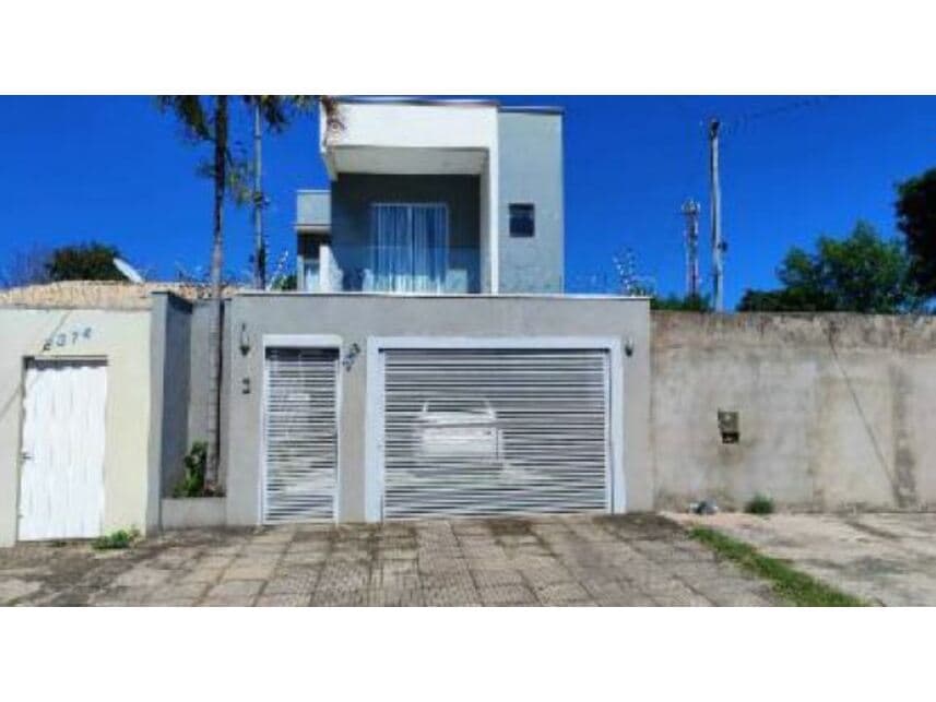 Casa em leilão em Corumbá - MS — Casa à venda em leilão