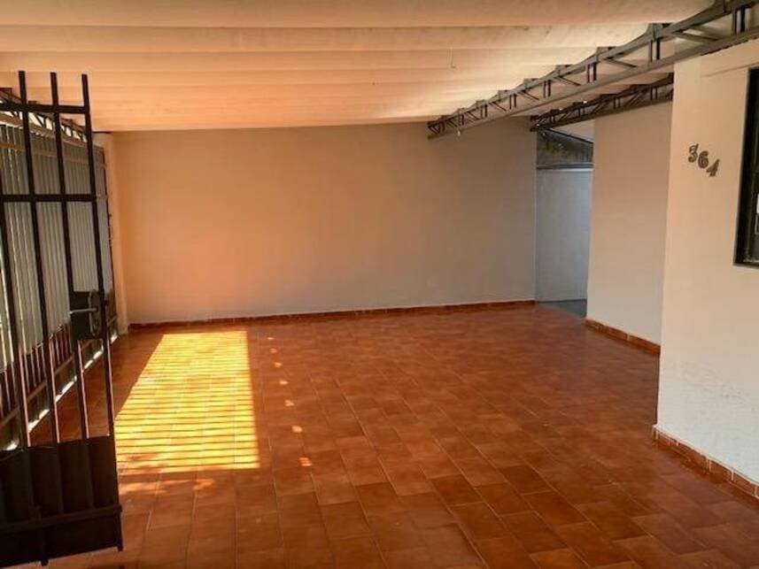 Foto 6 de 14: Casa em leilão em Birigui - SP — Casa à venda em leilão