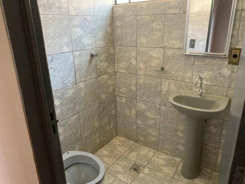 Foto 10 de 14: Casa em leilão em Birigui - SP — Casa à venda em leilão