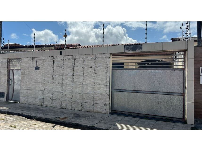 Foto 3 de 5: Casa em leilão em Esplanada - BA — Casa à venda em leilão