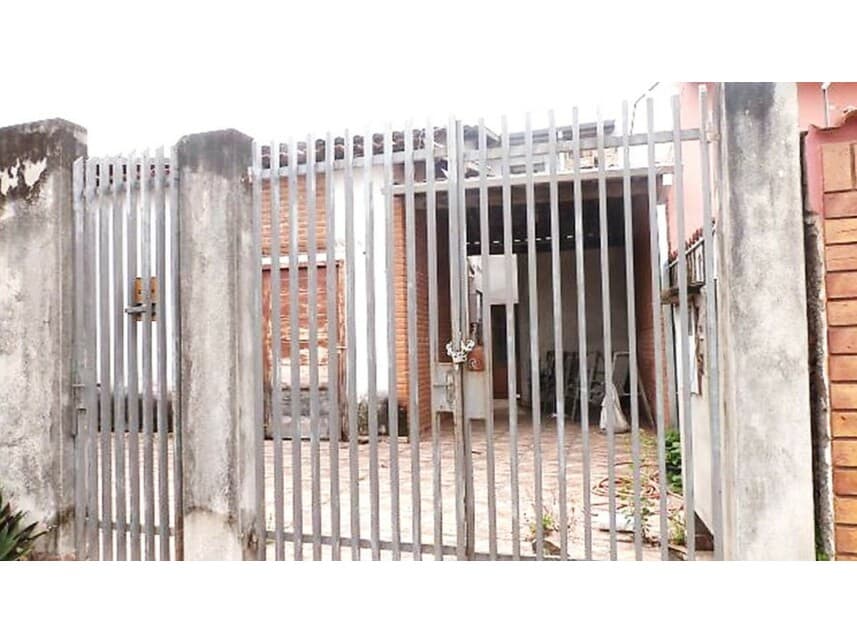 Casa em leilão em Taubaté - SP — Casa à venda em leilão