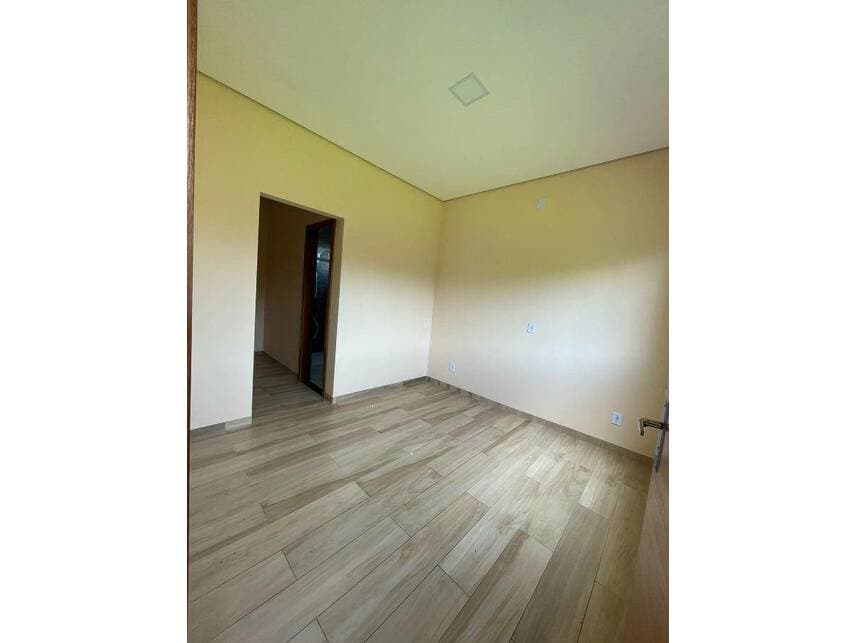 Foto 10 de 12: Casa em leilão em Vilhena - RO — Casa à venda em leilão