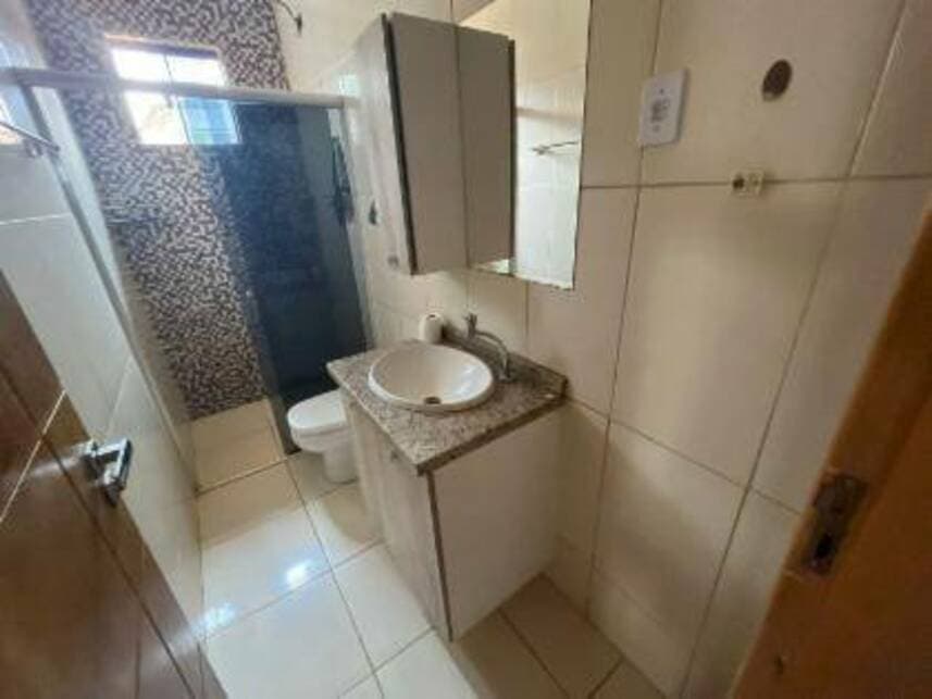 Foto 22 de 26: Casa em leilão em Apucarana - PR — Casa à venda em leilão