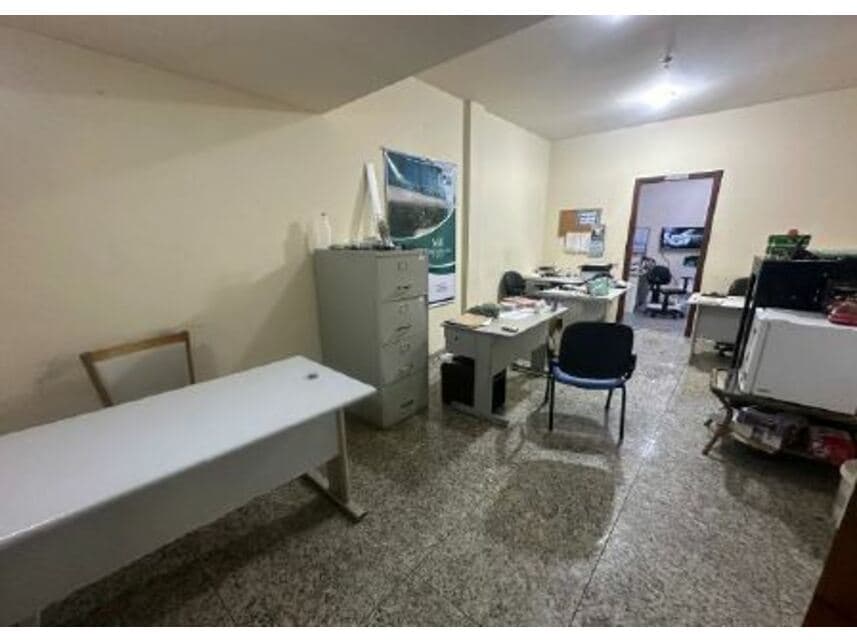 Foto 8 de 36: Comercial em leilão em Arraial Do Cabo - RJ — Prédio Comercial à venda em leilão