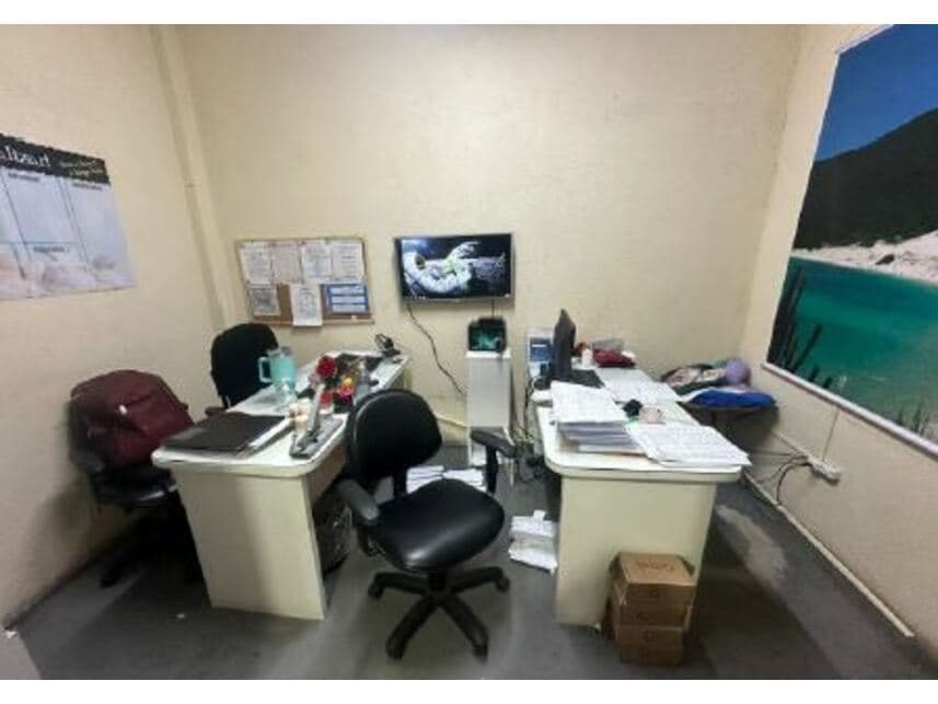 Foto 6 de 36: Comercial em leilão em Arraial Do Cabo - RJ — Prédio Comercial à venda em leilão