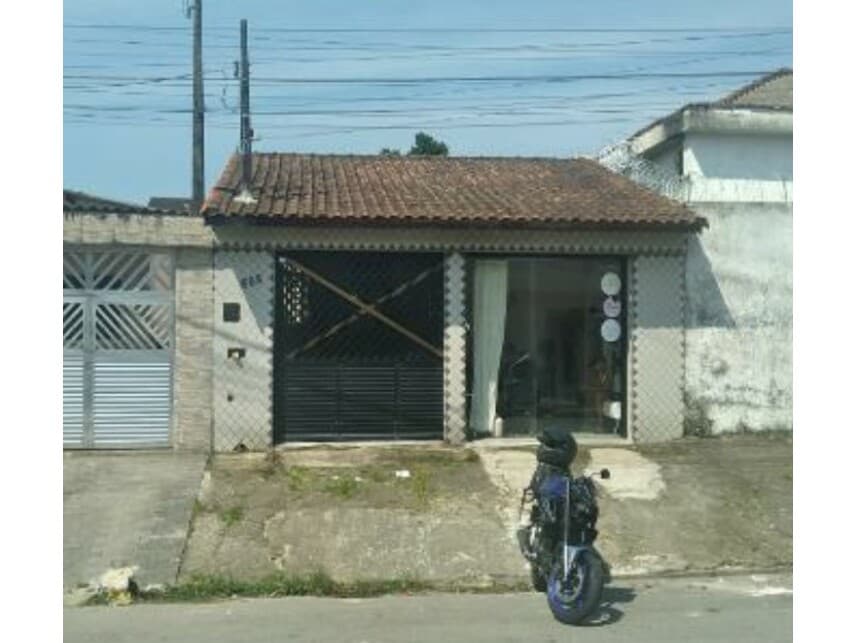 Casa em leilão em São Vicente - SP — Casa à venda em leilão
