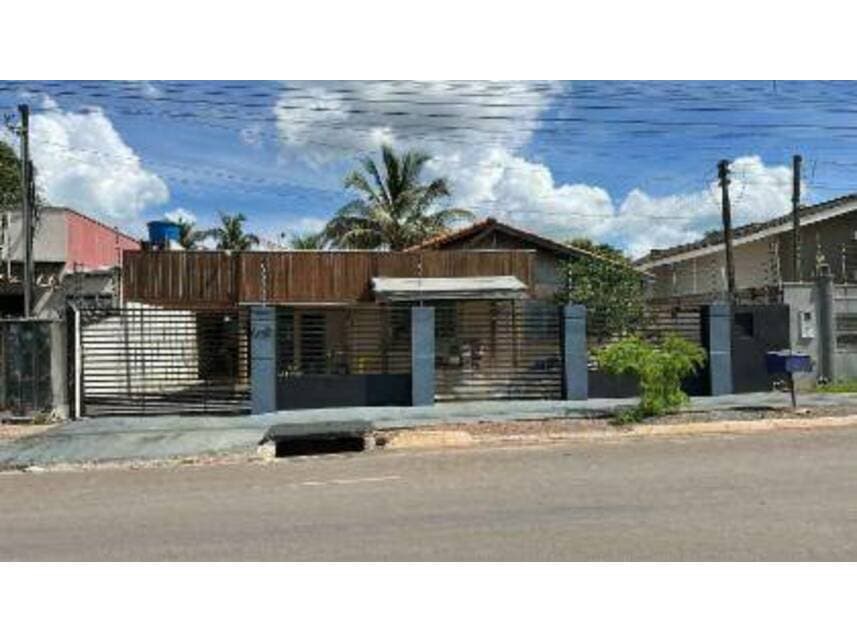 Foto 2 de 12: Casa em leilão em Nova Mutum - MT — Casa à venda em leilão