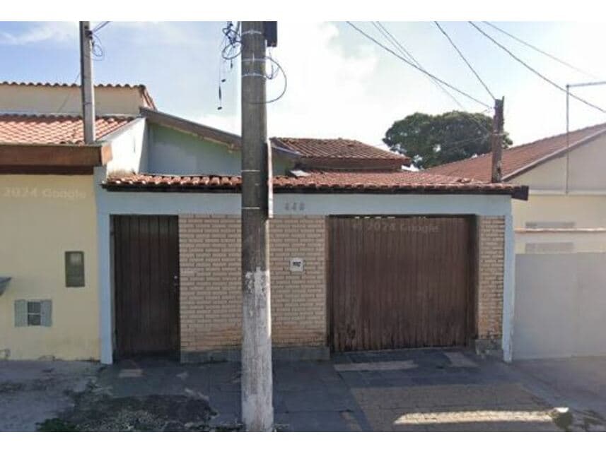 Casa em leilão em São José Dos Campos - SP — Casa à venda em leilão