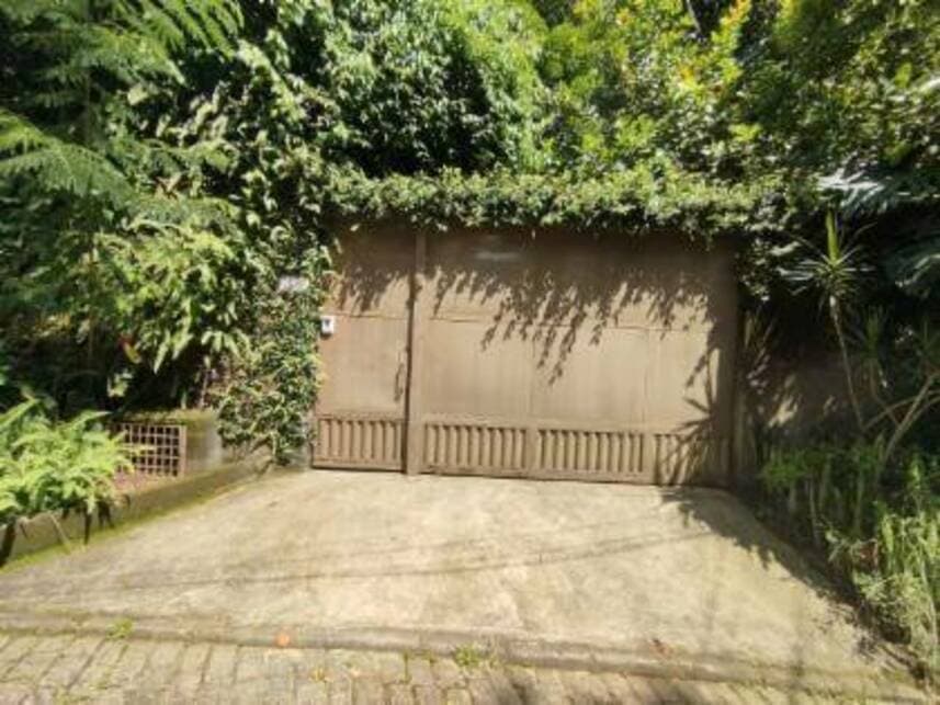 Foto 4 de 5: Casa em leilão em Cachoeiras De Macacu - RJ — Casa à venda em leilão