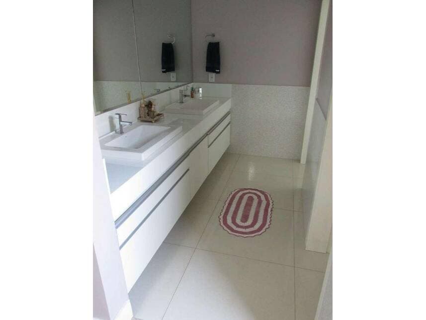 Foto 9 de 14: Casa em leilão em Trindade - GO — Casa à venda em leilão