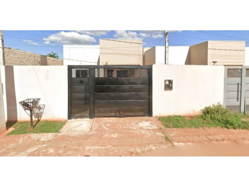 Casa em leilão em São Gabriel Do Oeste - MS — Casa à venda em leilão