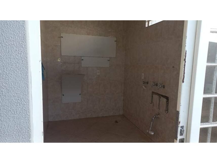 Foto 9 de 16: Casa em leilão em Limeira - SP — Casa à venda em leilão
