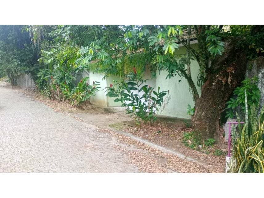 Foto 3 de 5: Casa em leilão em Cachoeiras De Macacu - RJ — Casa à venda em leilão