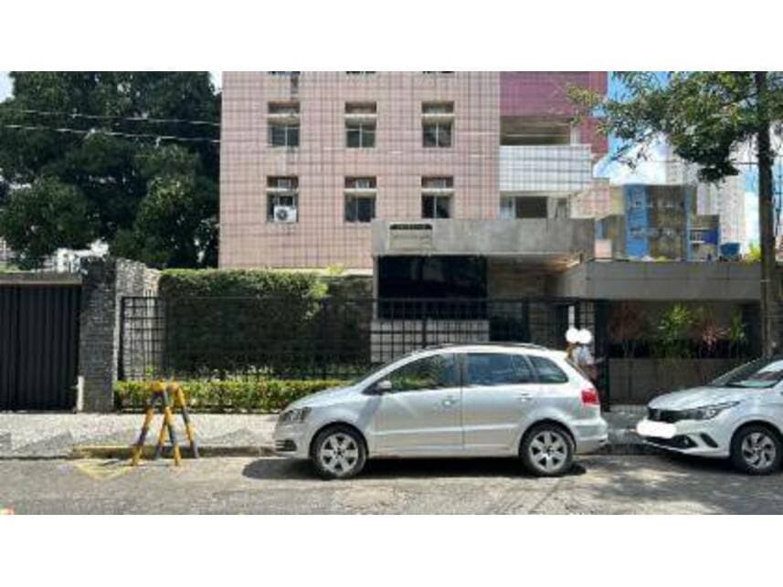 Foto 2 de 3: Apartamento em leilão em Recife - PE — Apartamento à venda em leilão