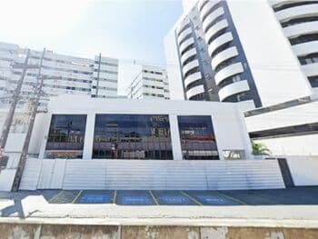 Comercial em leilão em Maceió - AL, bairro Farol — Leilão extrajudicial de Prédio Comercial em Maceió/AL - Farol
