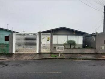 Casa em leilão em Esteio - RS, bairro Santo Inacio — Leilão extrajudicial de Casa em Esteio/RS - Santo Inacio