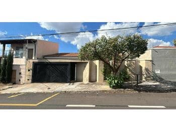 Casa em leilão em Catanduva - SP — Leilão extrajudicial de Casa em Catanduva/SP - Parque Residencial Paraíso