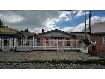 Casa em leilão em Caxias Do Sul - RS, bairro Santa Fé — Leilão extrajudicial de Casa em Caxias do Sul/RS - Santa Fé