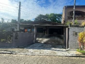 Casa em leilão em Blumenau - SC, bairro Itoupava Central — Leilão extrajudicial de Casa em Blumenau/SC - Itoupava Central