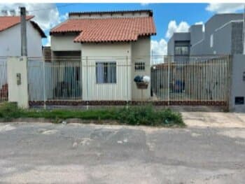 Casa em leilão em Luís Eduardo Magalhães - BA, bairro Jardim Alvorada — Leilão extrajudicial de Casa em Luís Eduardo Magalhães/BA - Jardim Alvorada