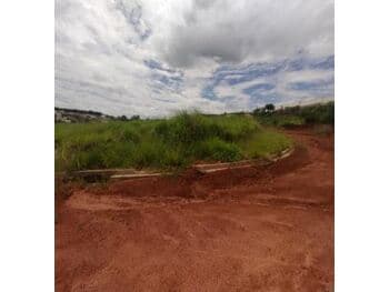 Terreno em leilão em Dracena - SP — Leilão extrajudicial de Terreno em Dracena/SP - Royal Residence