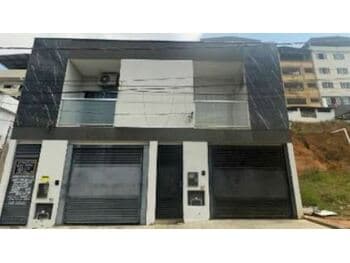 Casa em leilão em Leopoldina - MG, bairro João Paulo Ii — Leilão extrajudicial de Casa em Leopoldina/MG - João Paulo Ii