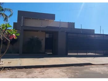 Casa em leilão em Olímpia - SP, bairro Jardim Botânico — Leilão extrajudicial de Casa em Olímpia/SP - Jardim Botânico
