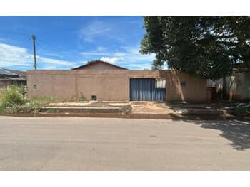 Casa em leilão em Trindade - GO — Leilão extrajudicial de Casa em Trindade/GO - Residencial Araguaia