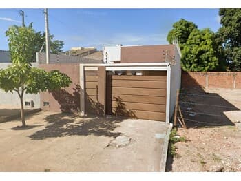 Casa em leilão em Luís Eduardo Magalhães - BA, bairro Santa Cruz — Leilão extrajudicial de Casa em Luís Eduardo Magalhães/BA - Santa Cruz