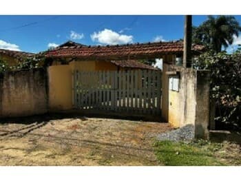 Casa em leilão em São Roque - SP, bairro Jardim Felicidade I — Leilão extrajudicial de Casa em São Roque/SP - Jardim Felicidade I