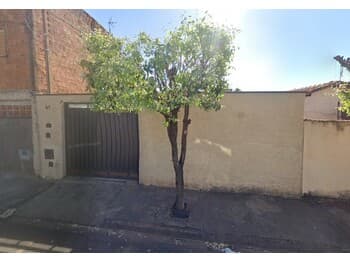 Casa em leilão em Catanduva - SP — Leilão extrajudicial de Casa em Catanduva/SP - Conjunto Habitacional Catanduva B-Ii