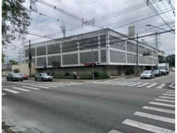 Comercial em leilão em São José Dos Campos - SP, bairro Vila Rubi — Leilão extrajudicial de Prédio Industrial em São José dos Campos/SP - Vila Rubi