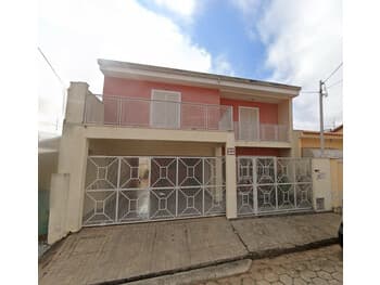 Casa em leilão em Itapetininga - SP, bairro Vila Vendramini — Leilão judicial de Casa em Itapetininga/SP - Vila Vendramini
