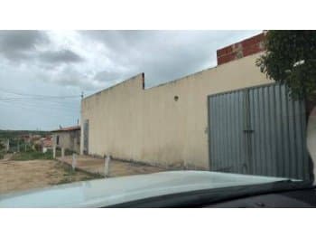 Casa em leilão em Canindé - CE, bairro Canindezinho — Leilão extrajudicial de Casa em Canindé/CE - Canindezinho